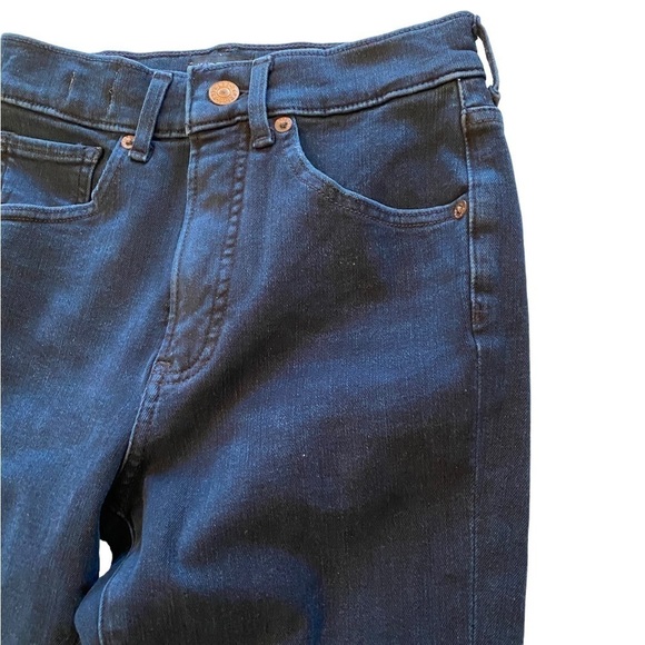 Express NWOT Super High Rise Ankle Length Flare Raw Hem - Picture 3 of 5